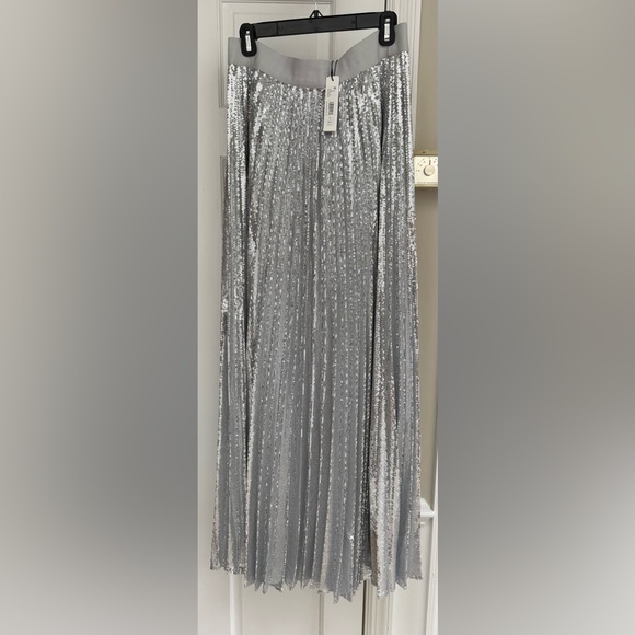 •NWT• Alice & Olivia Ivey Sequin Maxi Skirt - Picture 4 of 9